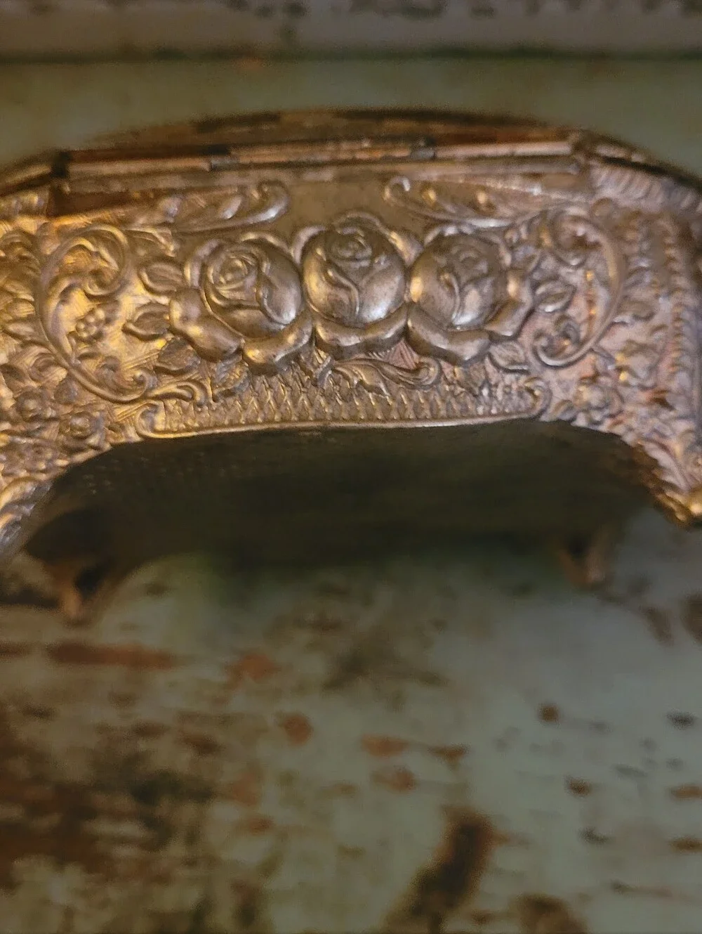 Vintage 70s Ornate Oval Filigree Jewelry Trinket Box